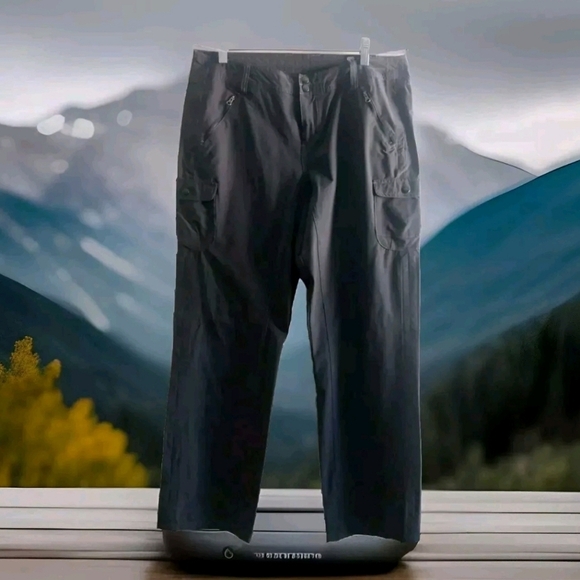 KUHL Women's Hiking Pants Dark Gray 14 Nwot Outdoor Minimalist Granola Girl - Picture 1 of 10